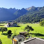 Bella Vista - 85 M2 Mit Ueberdachtem Parkplatz Und Aussenstellplatz - Bergblick Daire