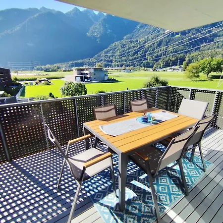 Bella Vista - 85 M2 Mit Ueberdachtem Parkplatz Und Aussenstellplatz - Bergblick Apartmán *