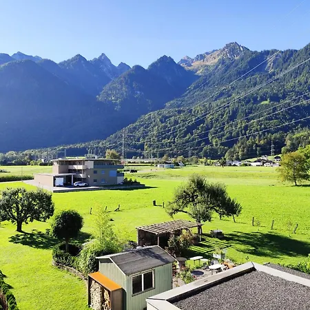 Bella Vista - 85 M2 Mit Ueberdachtem Parkplatz Und Aussenstellplatz - Bergblick Apartmán