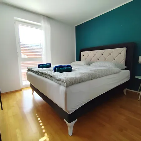 公寓 Bella Vista - 85 M2 Mit Ueberdachtem Parkplatz Und Aussenstellplatz - Bergblick
