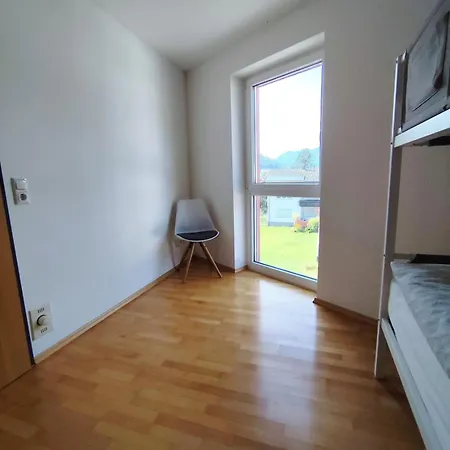 Daire Bella Vista - 85 M2 Mit Ueberdachtem Parkplatz Und Aussenstellplatz - Bergblick Bürs
