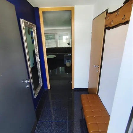 Apartmán Bella Vista - 85 M2 Mit Ueberdachtem Parkplatz Und Aussenstellplatz - Bergblick Bürs